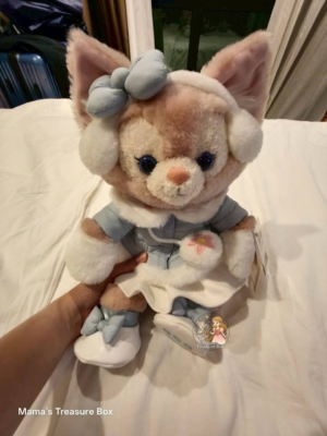冬日貝ss 【現貨】上海迪士尼|冬日雪服貝兒毛絨玩具